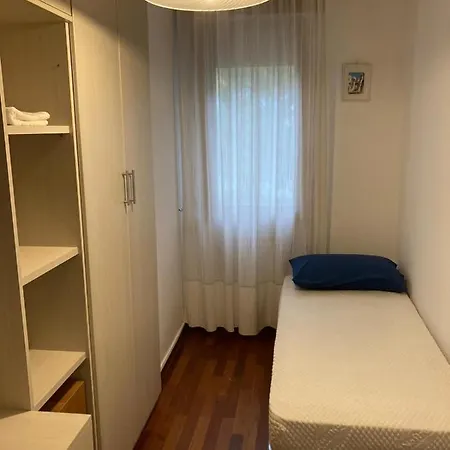 Appartamento Triangolo קאורלה